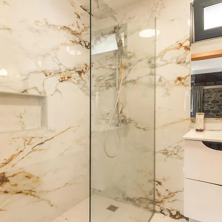 Julianas House 1 By Atlantic Апартаменты *